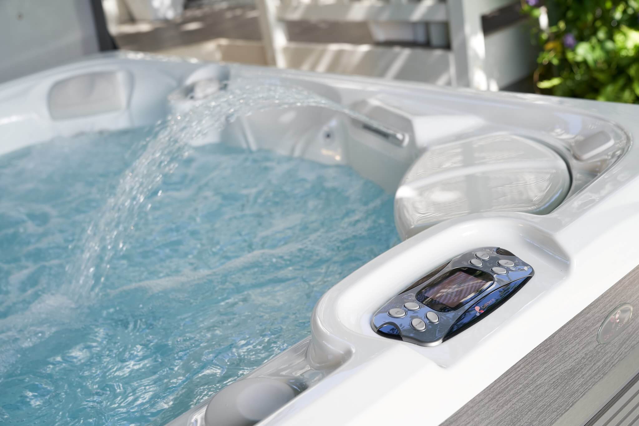The Benefits of Soaking in a Hot Tub in Colder Weather